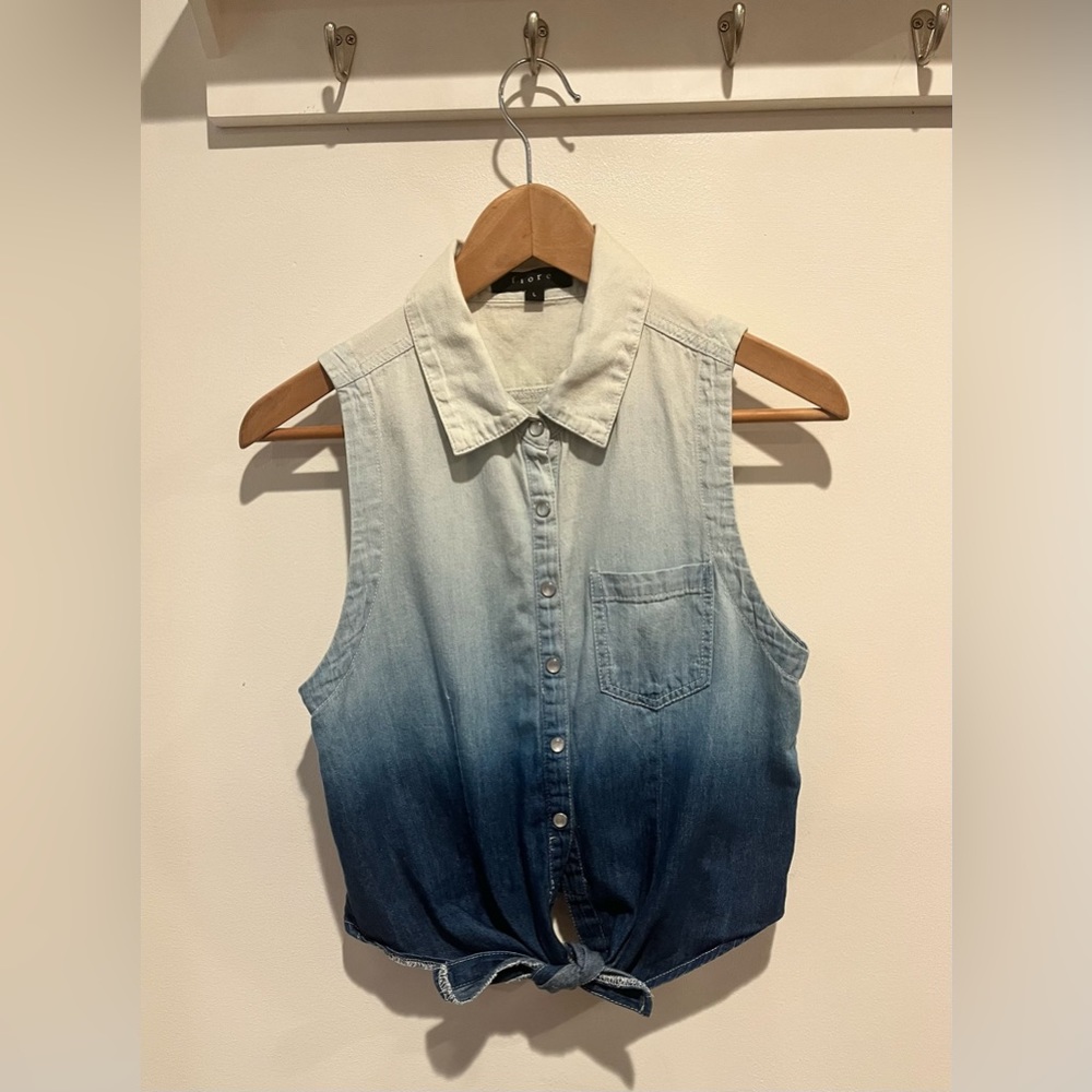 Collared, ombre denim, front tie shirt.